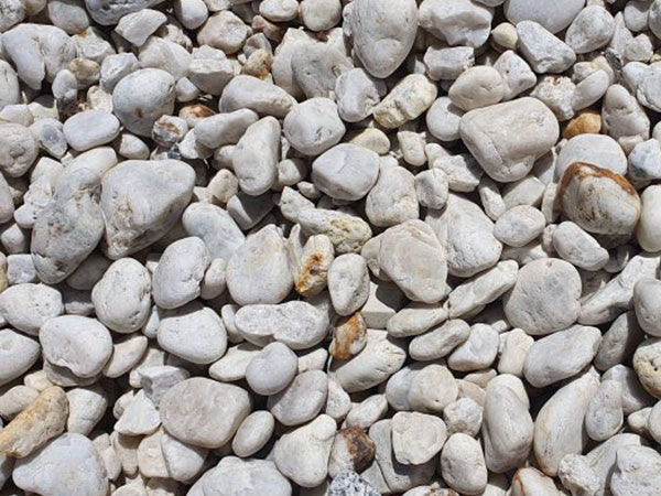 40mm White Quartz pebble supplier Sunshine Coast
